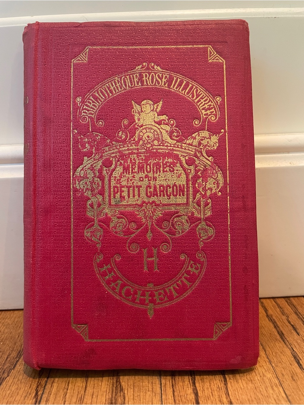 Antique 1923 French edition of Mémoires d’un Petit Garçon by Julie Gouraud